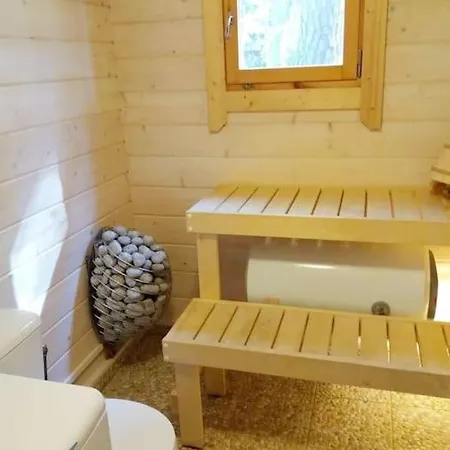 Well-equipped Summerhouse With Sauna In Lejlighed